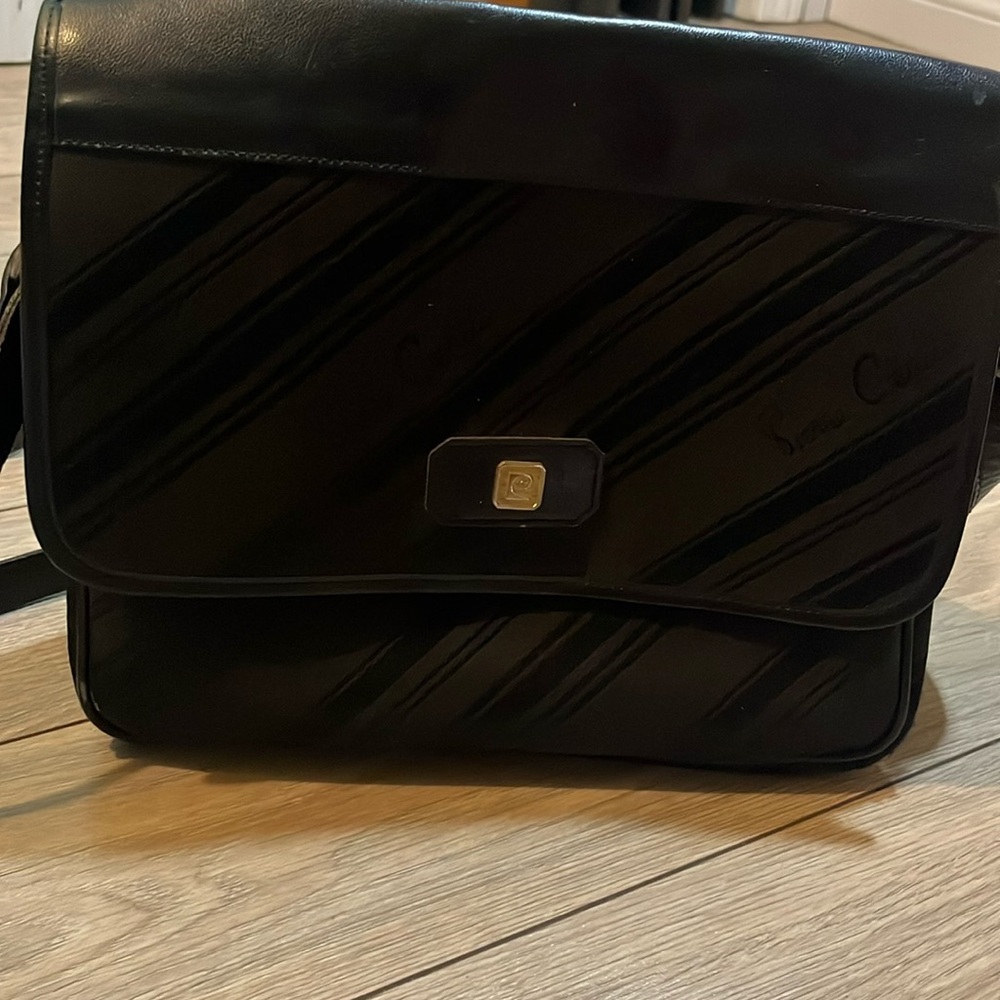Pierre Cardin crossbody bag